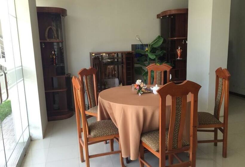 فندق La Lisera Suite