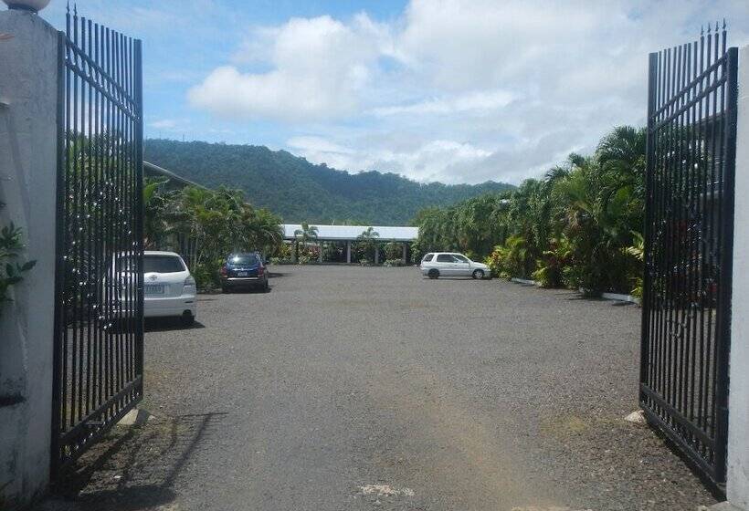 هتل Samoa Sport Lodge