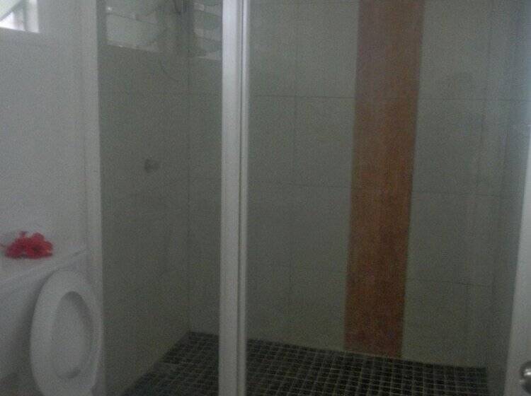 هتل Samoa Sport Lodge