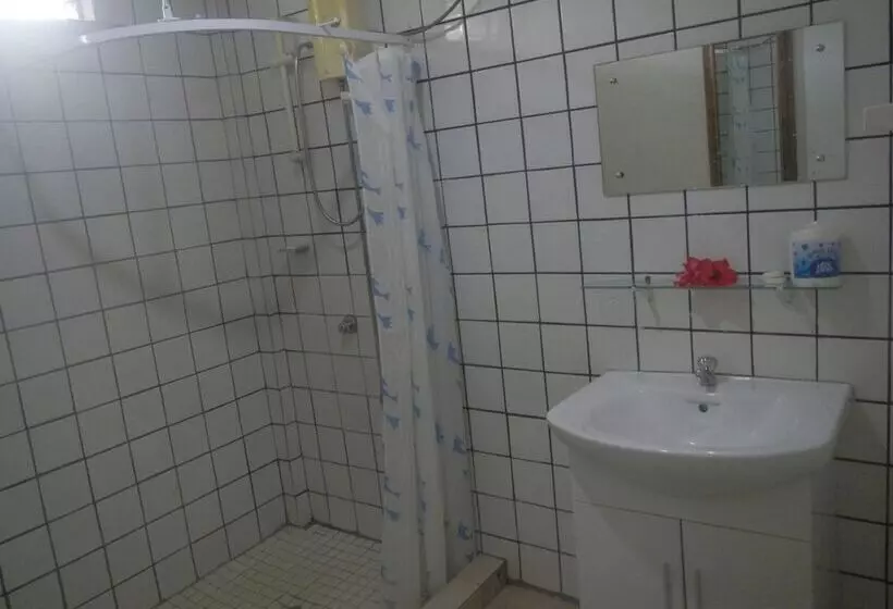 هتل Samoa Sport Lodge