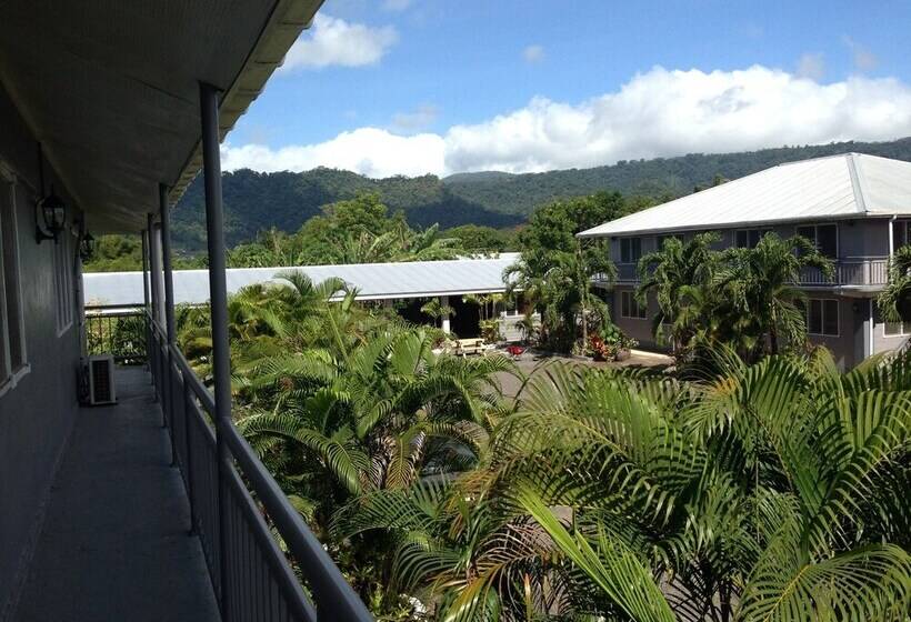 هتل Samoa Sport Lodge