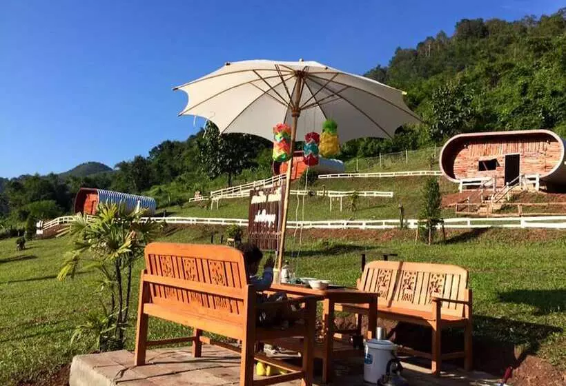 ホテル Songmueng Camping