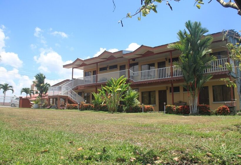 ホテル Sueños Del Volcan