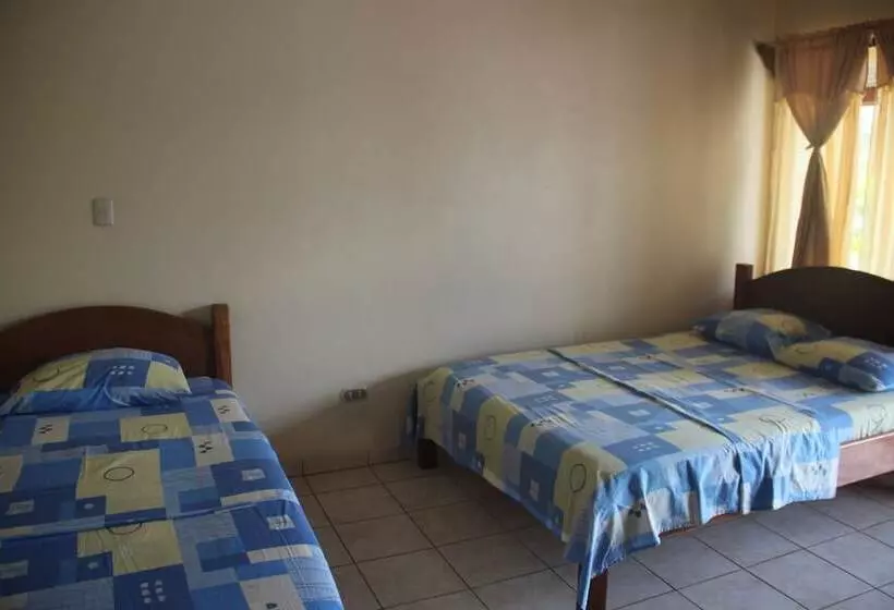 Hotelli Sueños Del Volcan