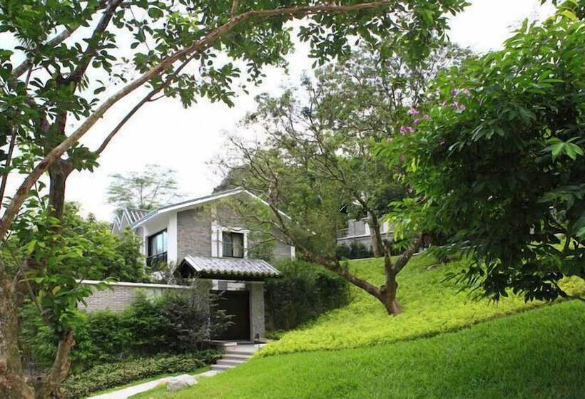 Litchi Garden Rainforest Hot Spring Resort