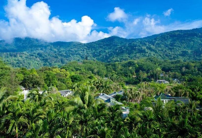 Litchi Garden Rainforest Hot Spring Resort