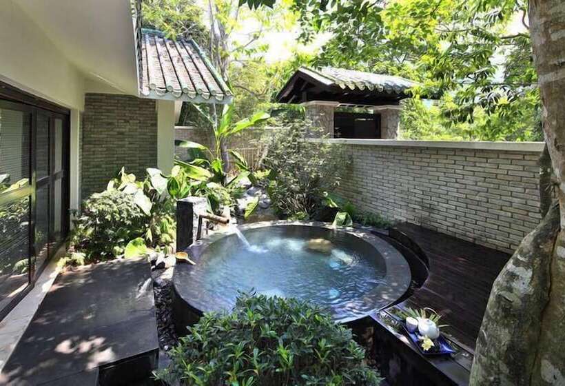 Litchi Garden Rainforest Hot Spring Resort