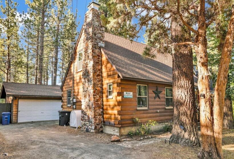 Old School Log Cabin #2340