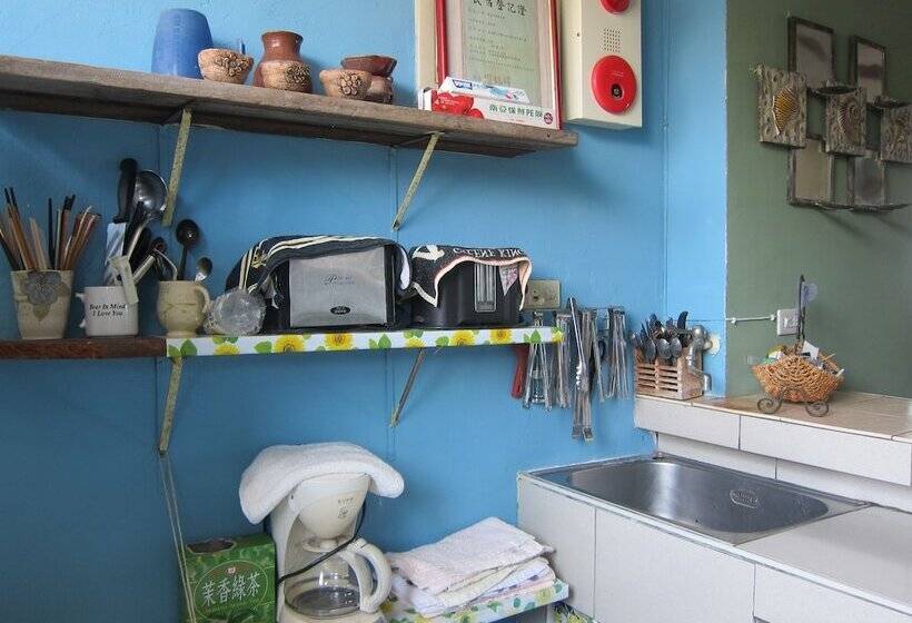 پانسیون Halfway B&b