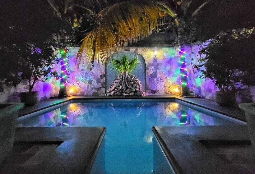 پانسیون Hostal Green House