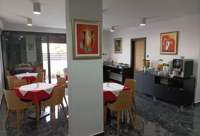 Majatalo Villa Jane Inn