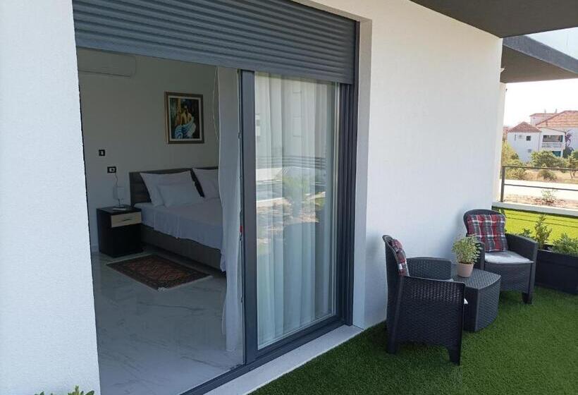 פנסיון Villa Jane Inn