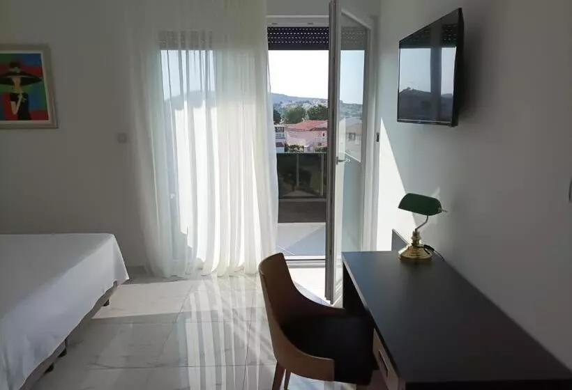 Majatalo Villa Jane Inn