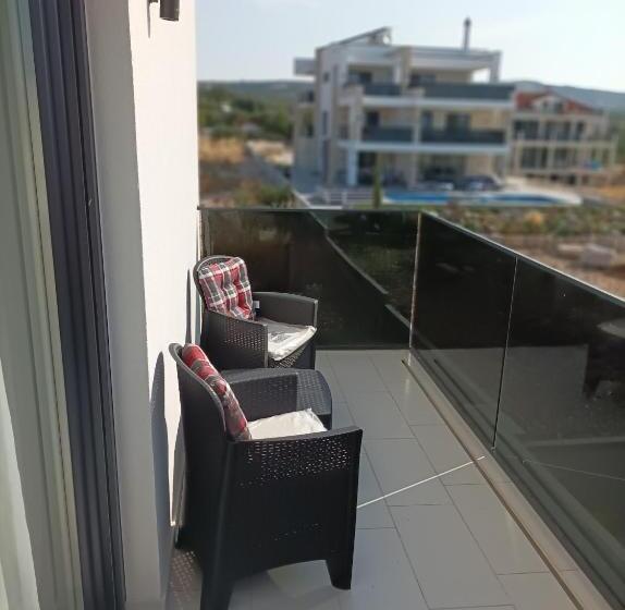 פנסיון Villa Jane Inn