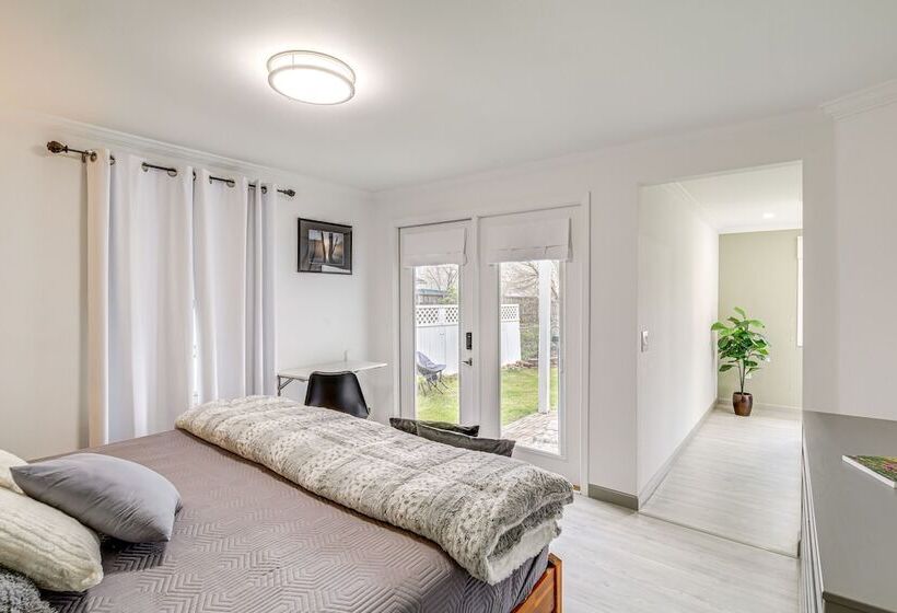 Riverfront Tennessee Retreat W/ Patio & Boat Ramp!