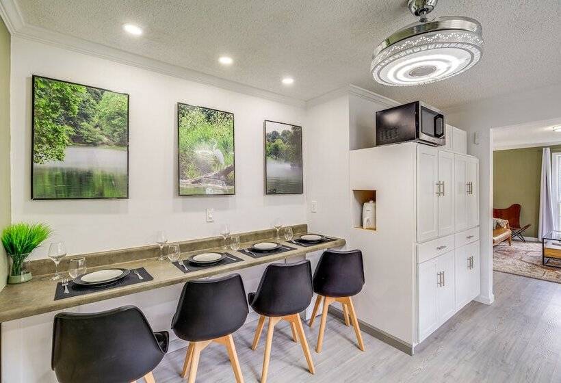 Riverfront Tennessee Retreat W/ Patio & Boat Ramp!