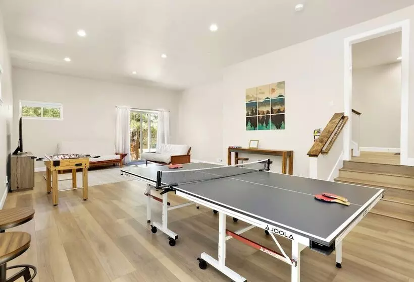 The Pines Retreat #2336