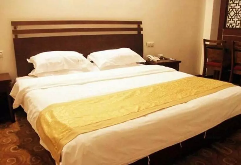 Hotelli Urumqi Dingfu