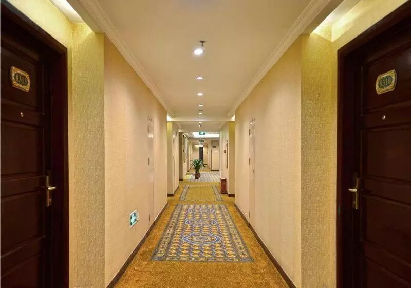 Vienna Hotel Meizhou Railway Station