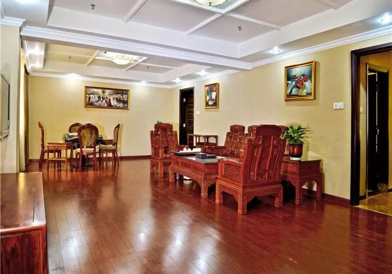 Vienna Hotel Meizhou Railway Station
