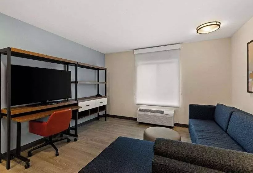 Hotelli Everhome Suites Glendale Sports Entertainment District