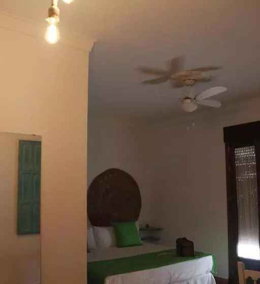 Aamiaismajoitus (B&B) La Güena Vida