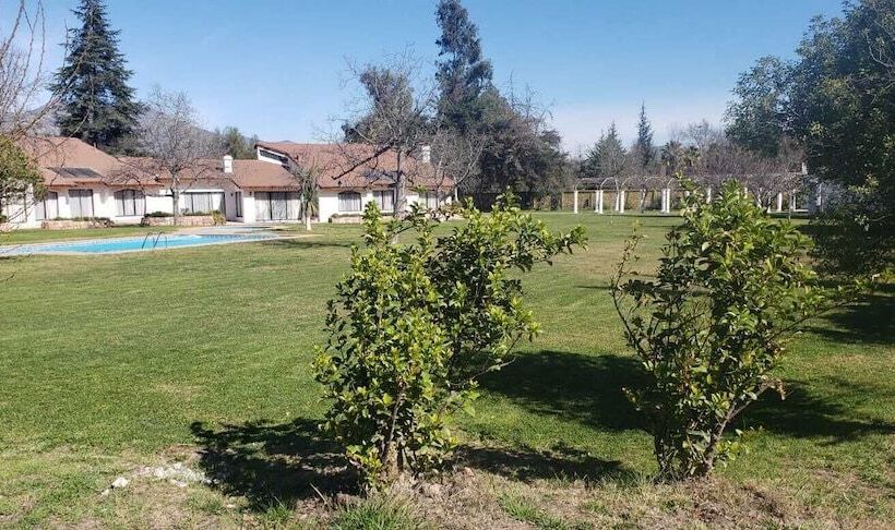 فندق Club House Pirque