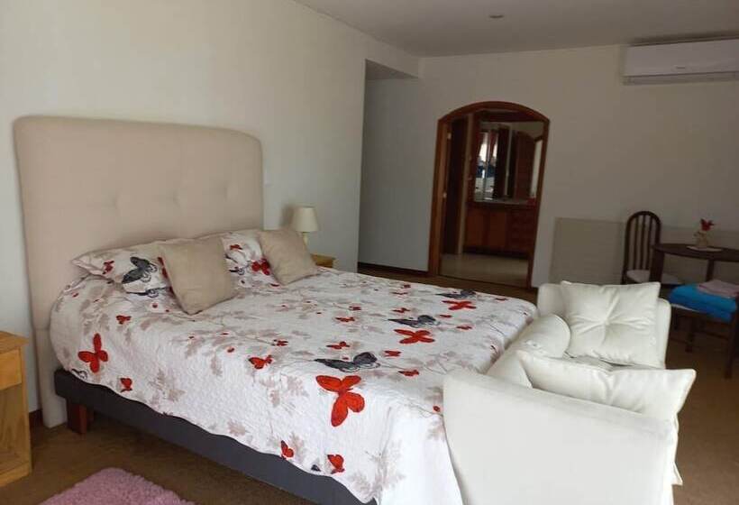 فندق Club House Pirque