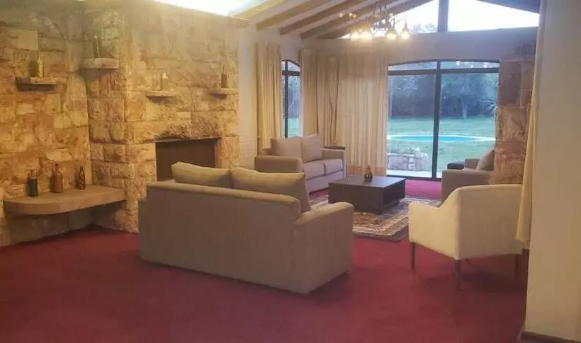 Hotelli Club House Pirque