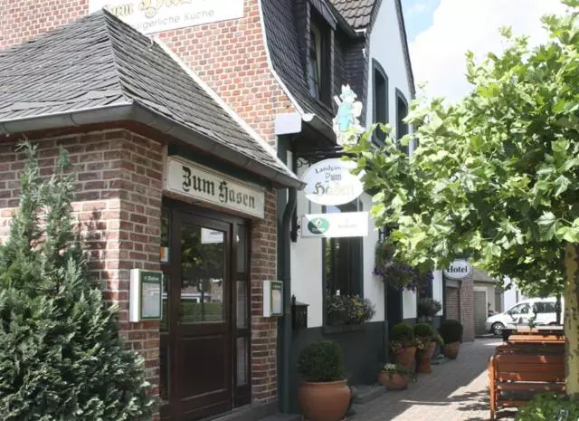 ホテル Landgasthof Zum Hasen