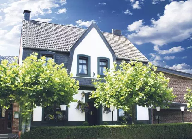 ホテル Landgasthof Zum Hasen