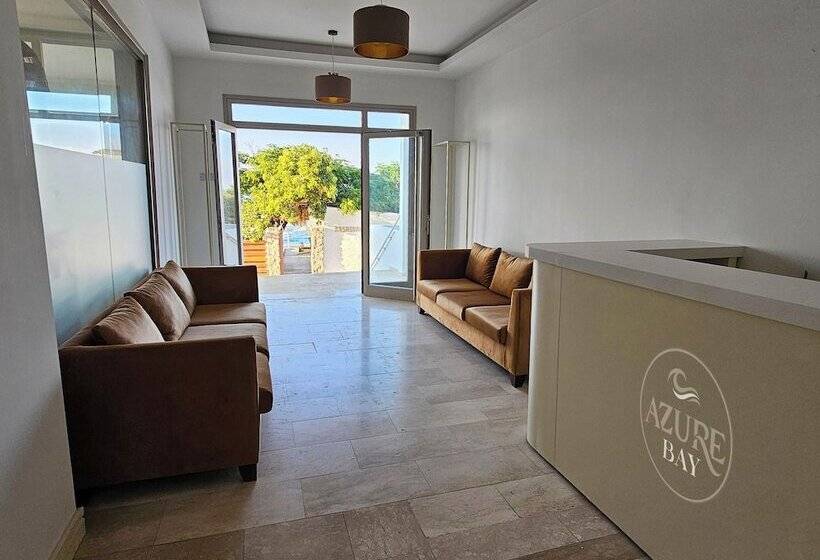 Hotel Azure Bay