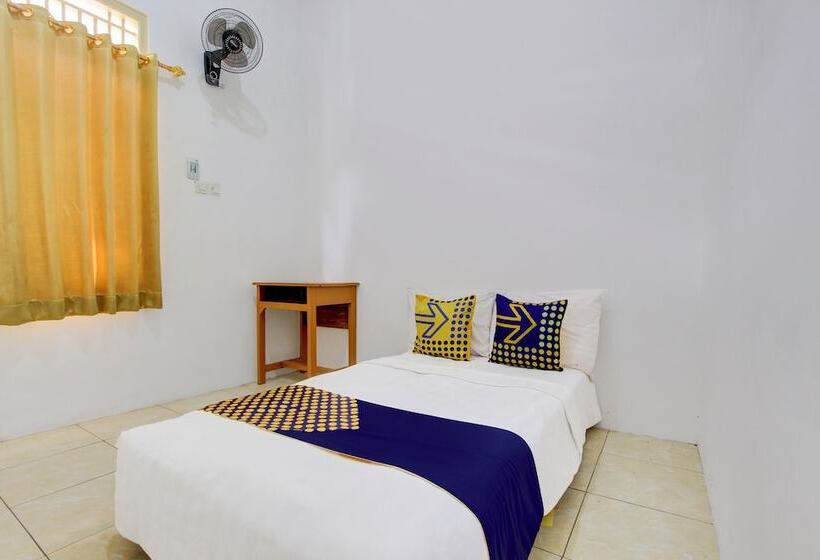 בית מלון כפרי Spot On 93988 Guest House Wijaya Syariah Near Alun Alun Kota Purwokerto