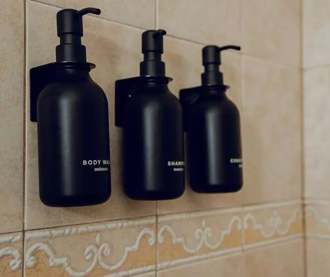 Costa Elegante Hotel & Suites