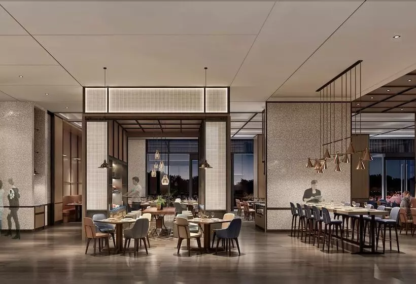 هتل Four Points By Sheraton Yantai