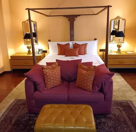 Lomakeskus Rambha Palace By Hidden India