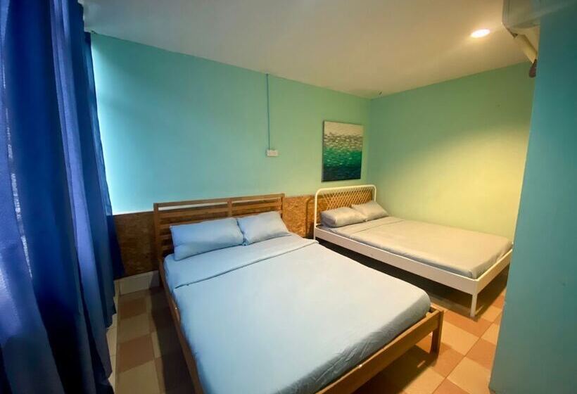 فندق صغير Checkinn Express Kuching