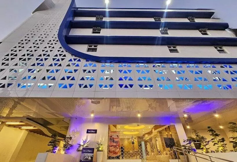 ホテル Dreamworld East Ortigas
