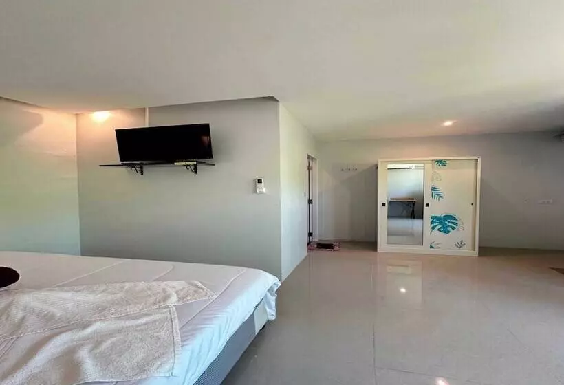 Hotelli Oyo 75492 Carpe Diem Homestay