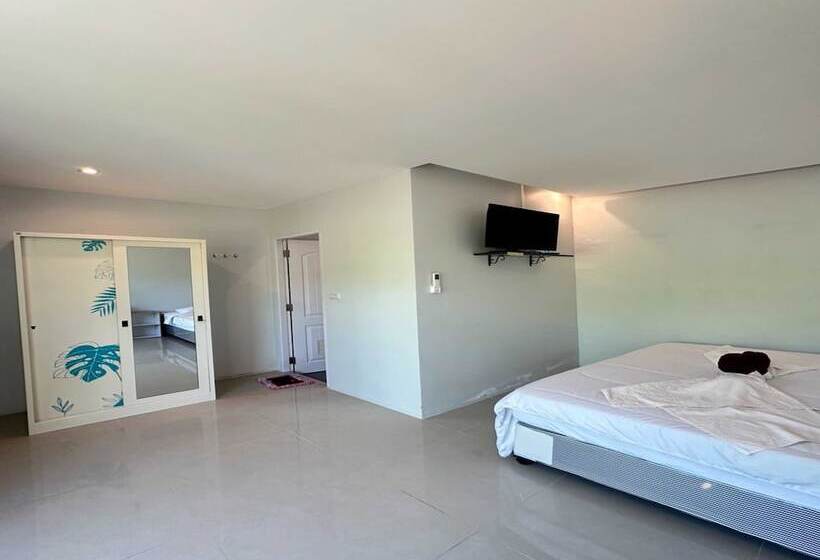 Otel Oyo 75492 Carpe Diem Homestay