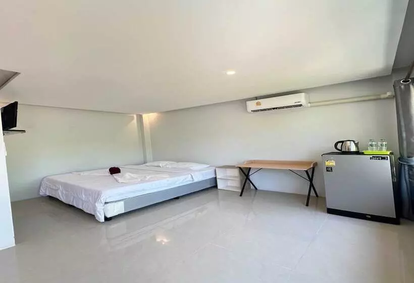 Hotelli Oyo 75492 Carpe Diem Homestay