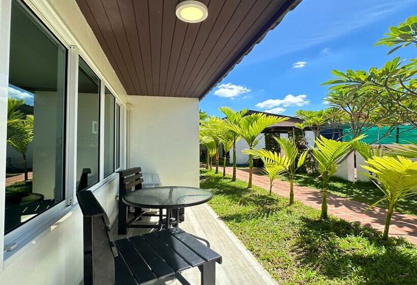 Otel Oyo 75492 Carpe Diem Homestay