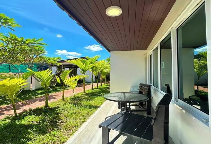 Hotelli Oyo 75492 Carpe Diem Homestay