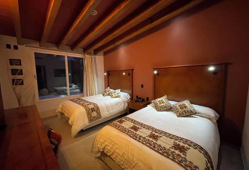 Hotelli Anuies Valle De Bravo