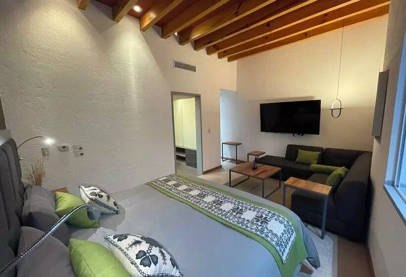 Hotelli Anuies Valle De Bravo