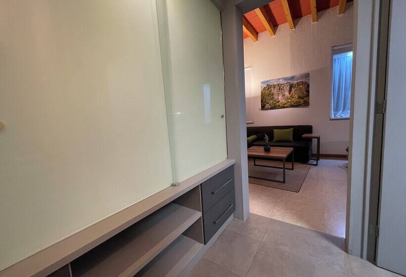 Hotel Anuies Valle De Bravo