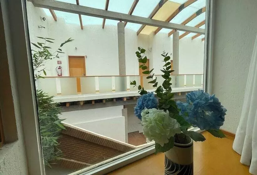 Hotelli Anuies Valle De Bravo