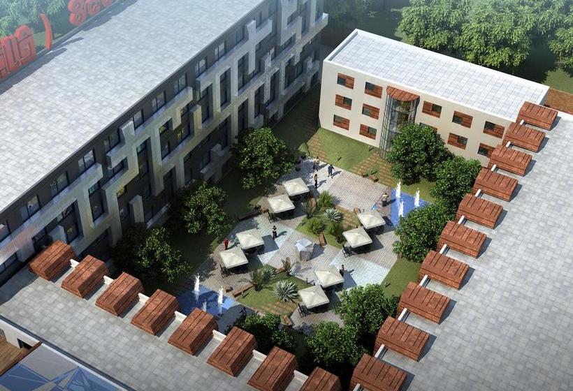 Отель Commune 1958