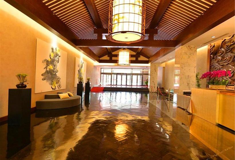 Отель Commune 1958