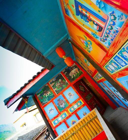 הוסטל Ando Tibetan Inn